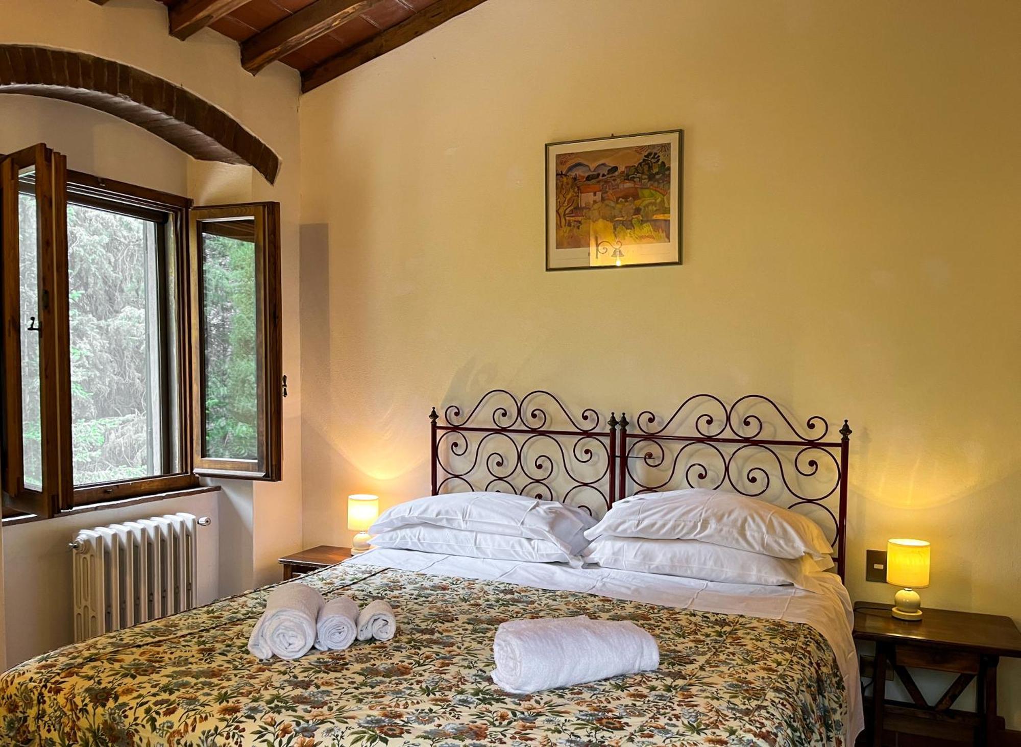 Il Cascino Pensionat Greve in Chianti Exteriör bild